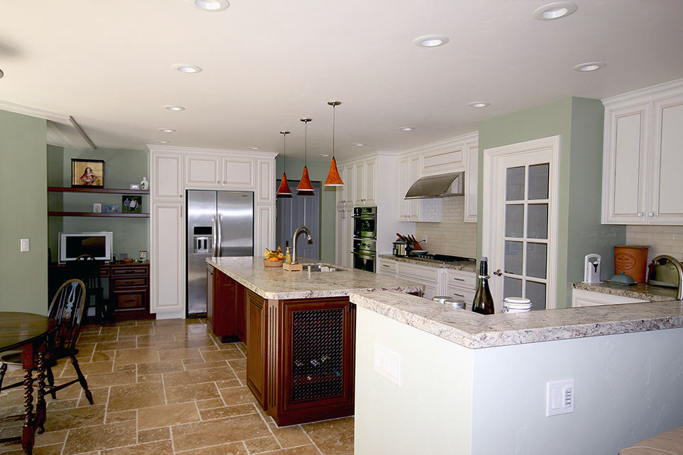 Stone tile flooring, light granite countertops